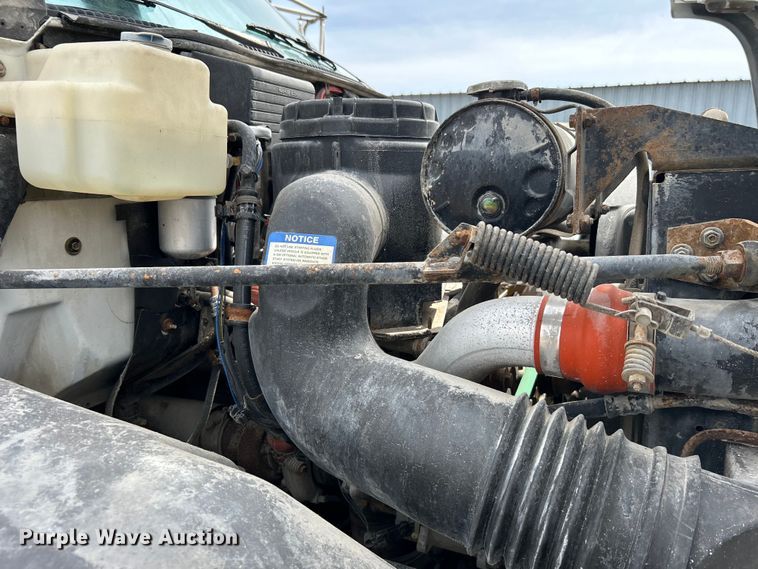 image for item EG1401 1991 GMC Topkick C6500 bucket truck