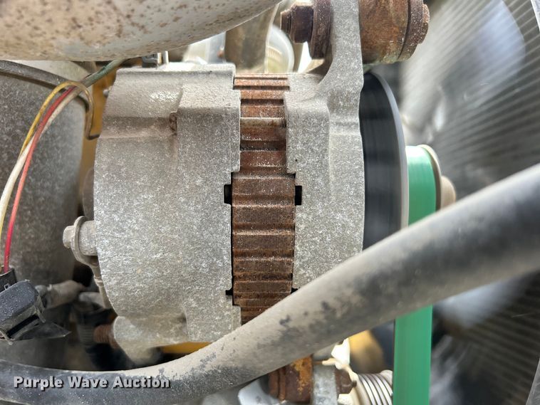 image for item EG1401 1991 GMC Topkick C6500 bucket truck