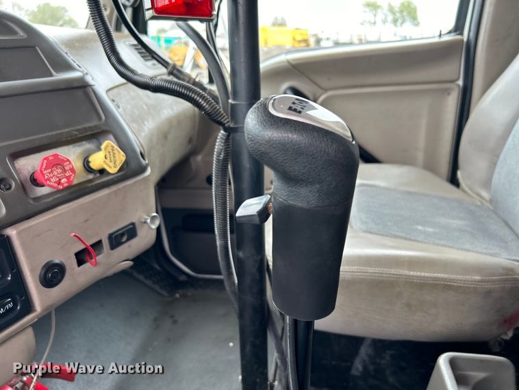 image for item EG1404 2007 Sterling L-Line dump truck