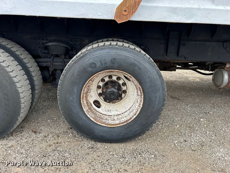 image for item EG1404 2007 Sterling L-Line dump truck