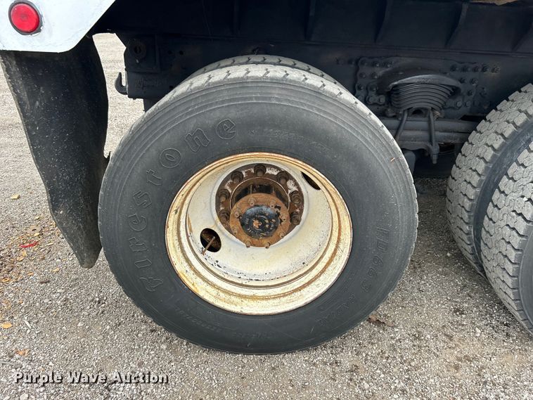 image for item EG1404 2007 Sterling L-Line dump truck