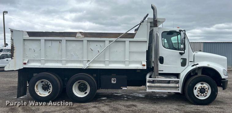 image for item EG1414 2010 Freightliner  Business Class M2 dump truck