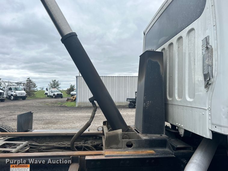 image for item EG1414 2010 Freightliner  Business Class M2 dump truck