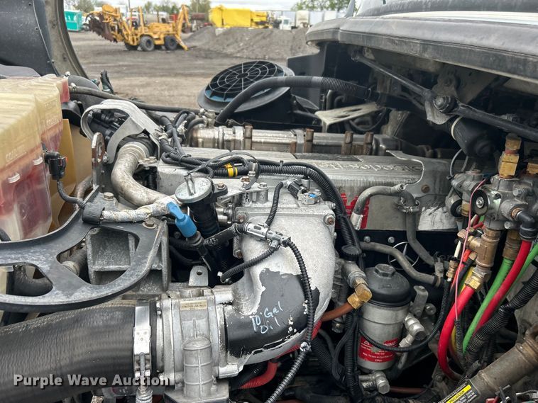 image for item EG1414 2010 Freightliner  Business Class M2 dump truck