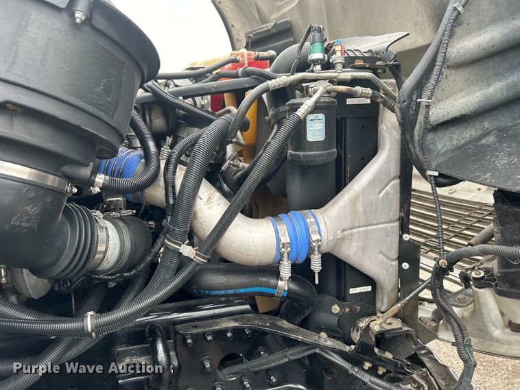 image for item EG1414 2010 Freightliner  Business Class M2 dump truck