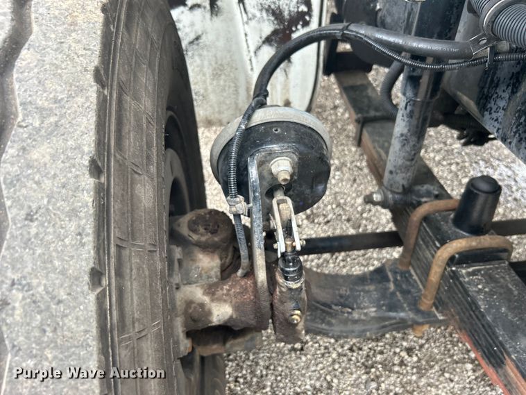 image for item EG1414 2010 Freightliner  Business Class M2 dump truck