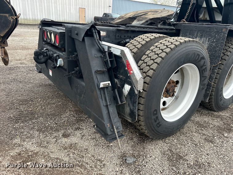 image for item EG1417 2011 Western Star 4900FA crane truck