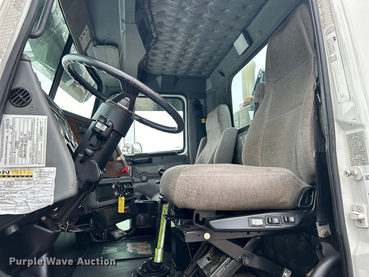 image for item EG1417 2011 Western Star 4900FA crane truck