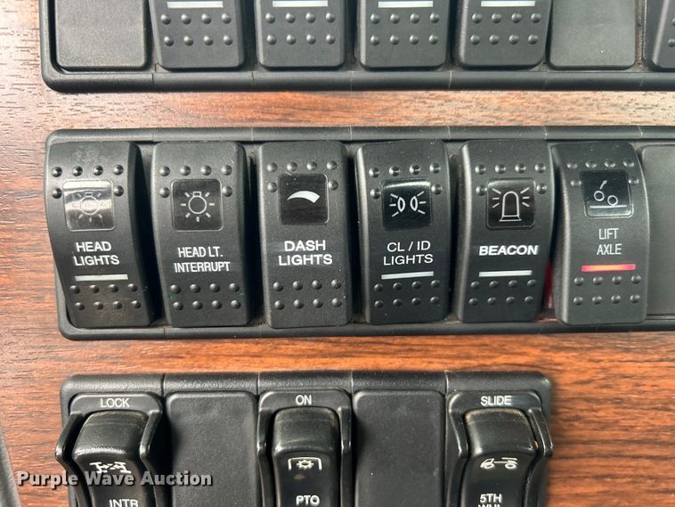 image for item EG1417 2011 Western Star 4900FA crane truck