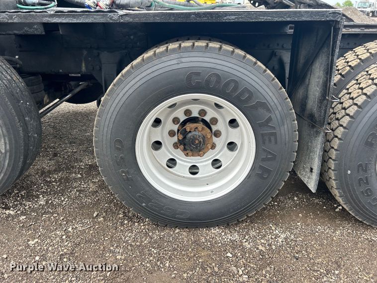 image for item EG1417 2011 Western Star 4900FA crane truck