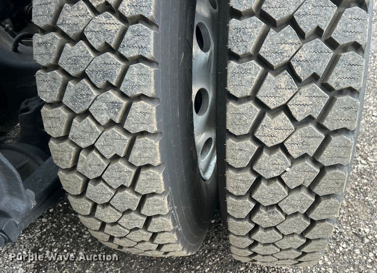 image for item EG1417 2011 Western Star 4900FA crane truck