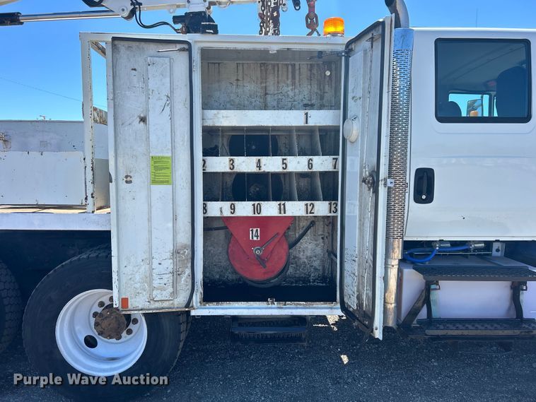 image for item EG1427 2010 International  7400 SBA utility / service truck