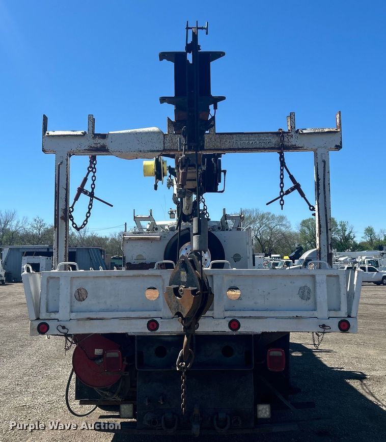 image for item EG1428 2010 Freightliner  Business Class M2 crane truck