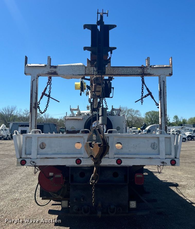 image for item EG1428 2010 Freightliner  Business Class M2 crane truck