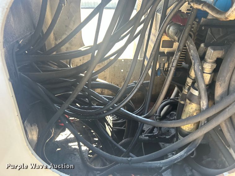 image for item EG1428 2010 Freightliner  Business Class M2 crane truck