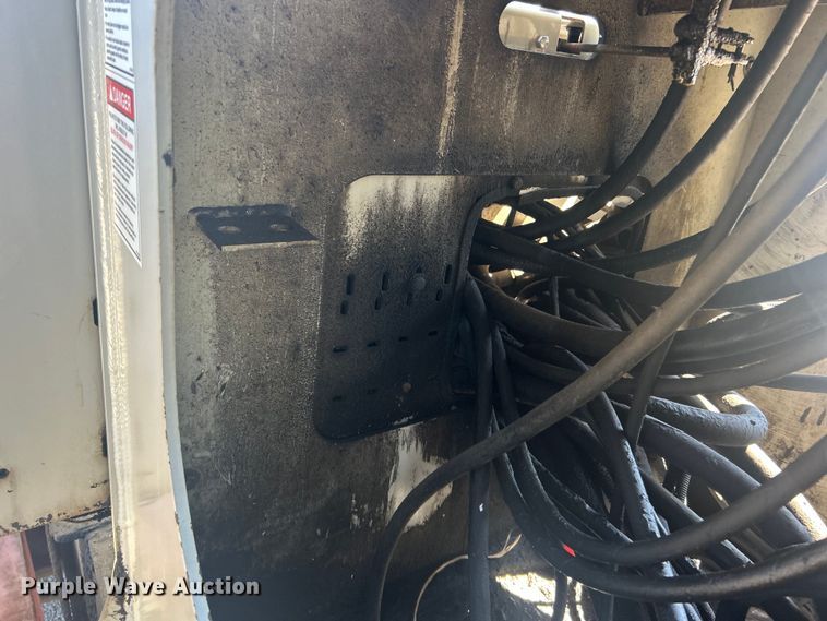 image for item EG1428 2010 Freightliner  Business Class M2 crane truck