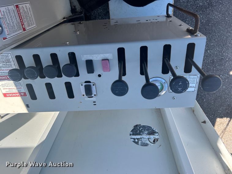 image for item EG1428 2010 Freightliner  Business Class M2 crane truck