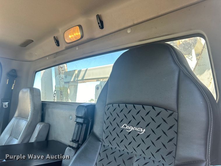 image for item EG1428 2010 Freightliner  Business Class M2 crane truck