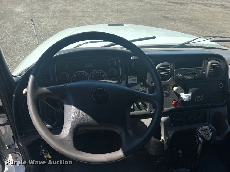 image for item EG1428 2010 Freightliner  Business Class M2 crane truck