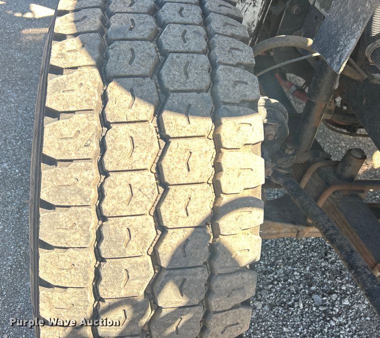 image for item EG1428 2010 Freightliner  Business Class M2 crane truck