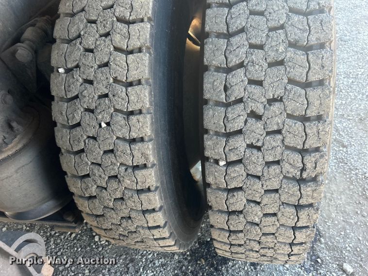 image for item EG1428 2010 Freightliner  Business Class M2 crane truck