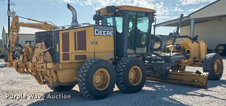 image for item EH3854 2013 John Deere 772G motor grader