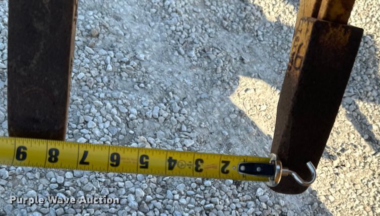 image for item EH3854 2013 John Deere 772G motor grader