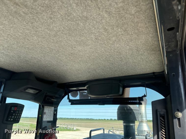 image for item EH3854 2013 John Deere 772G motor grader