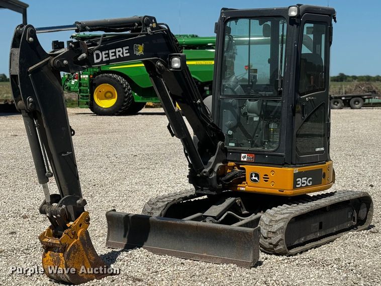 image for item EH3855 2019 John Deere 35G mini excavator
