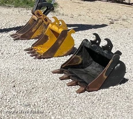 image for item EH3855 2019 John Deere 35G mini excavator