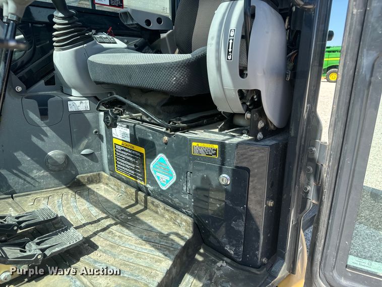 image for item EH3855 2019 John Deere 35G mini excavator