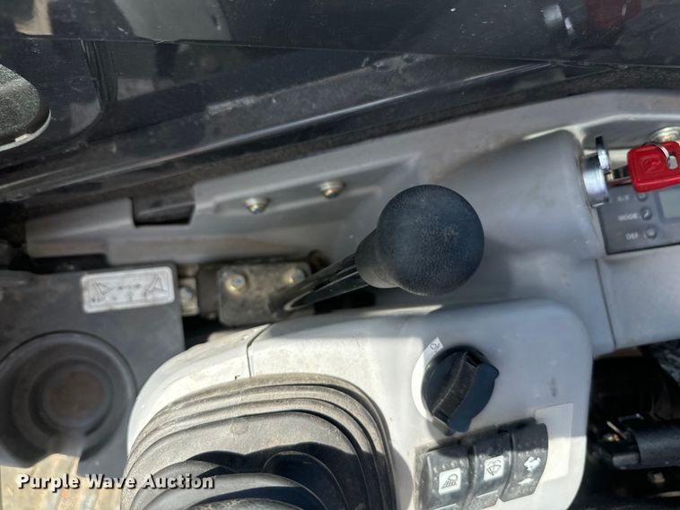 image for item EH3855 2019 John Deere 35G mini excavator