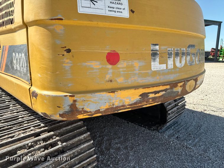 image for item EH3857 2011 LiuGong CLG922D excavator