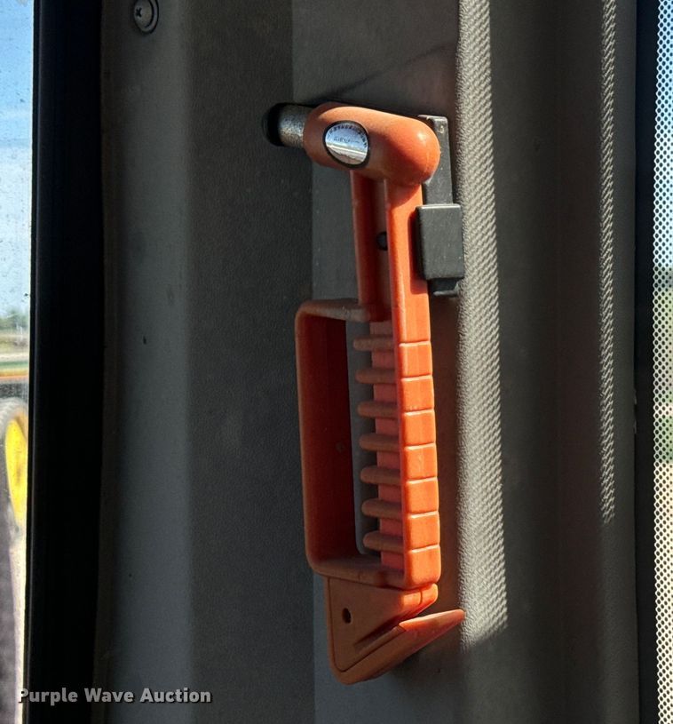 image for item EH3857 2011 LiuGong CLG922D excavator