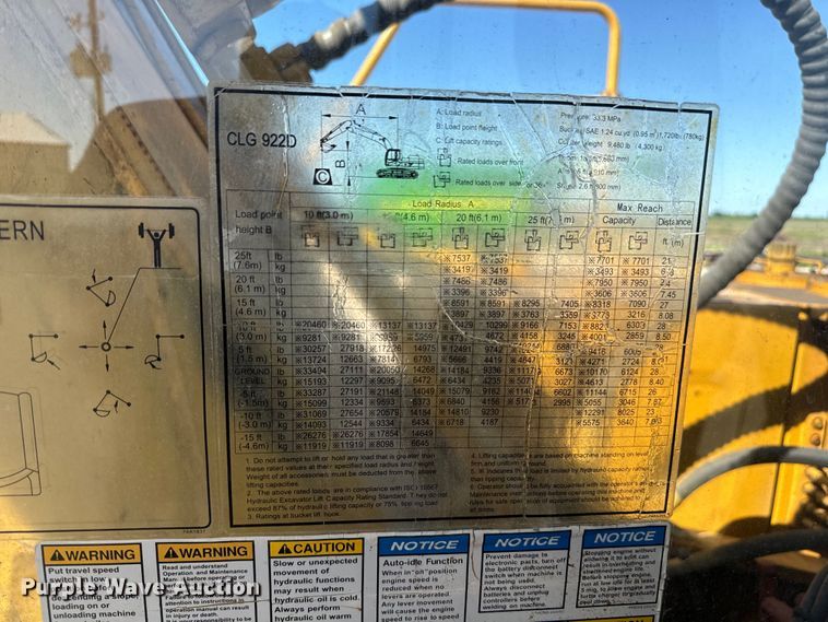 image for item EH3857 2011 LiuGong CLG922D excavator