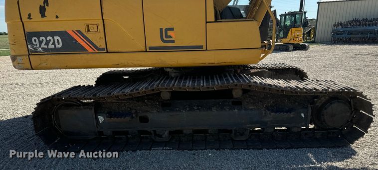 image for item EH3857 2011 LiuGong CLG922D excavator