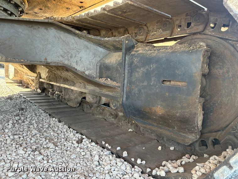 image for item EH3857 2011 LiuGong CLG922D excavator