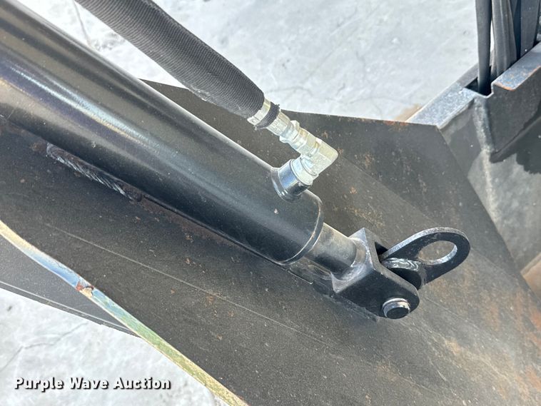 image for item EH3858 2019 Erskine 901165 skid steer tree spade