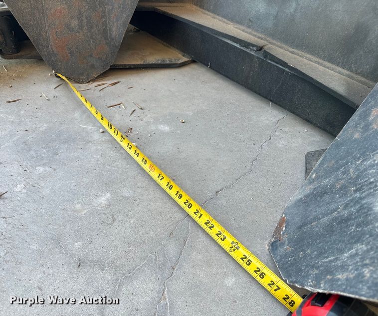 image for item EH3858 2019 Erskine 901165 skid steer tree spade