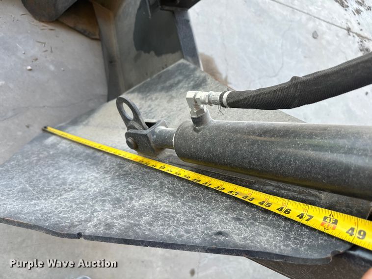 image for item EH3858 2019 Erskine 901165 skid steer tree spade