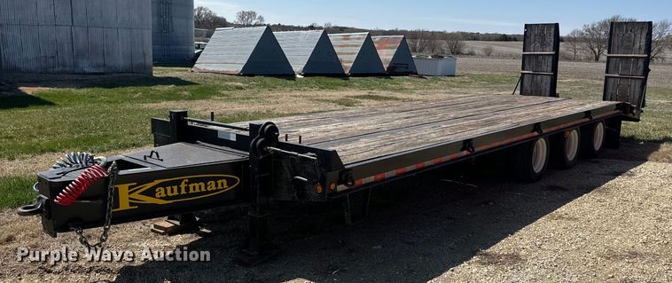 image for item EH5384 2012 Kaufman equipment trailer