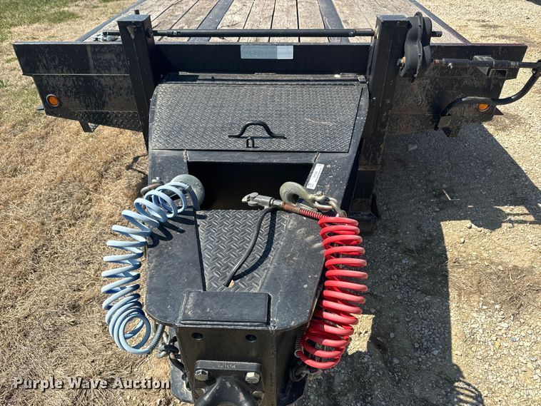 image for item EH5384 2012 Kaufman equipment trailer