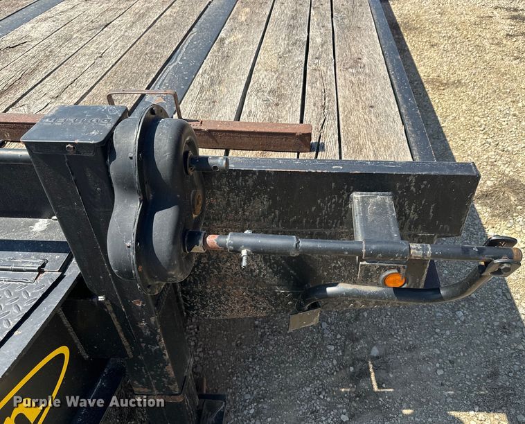 image for item EH5384 2012 Kaufman equipment trailer