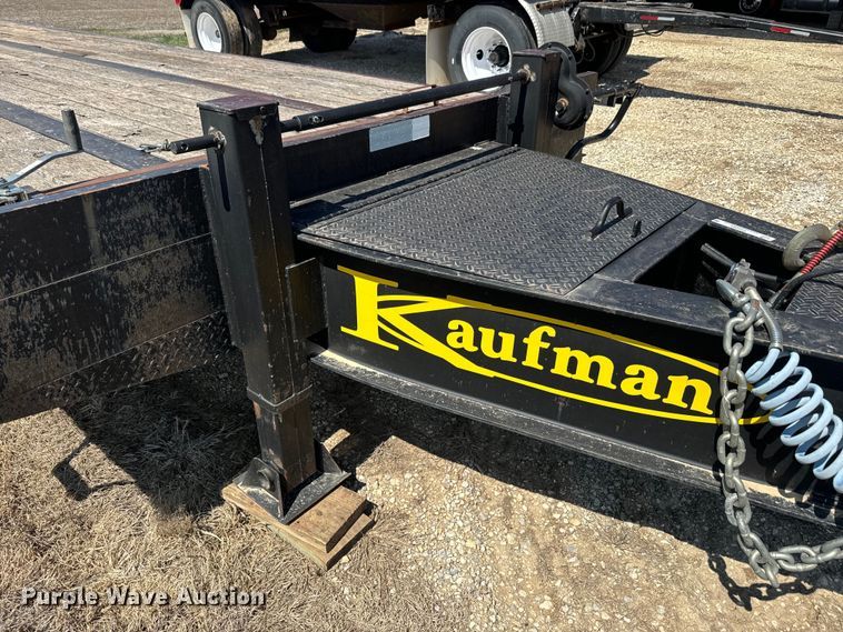 image for item EH5384 2012 Kaufman equipment trailer