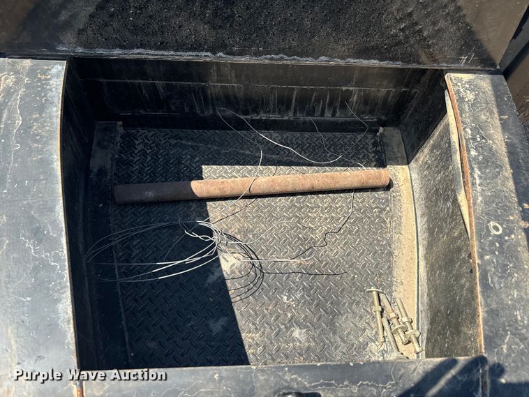 image for item EH5384 2012 Kaufman equipment trailer