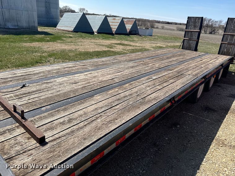 image for item EH5384 2012 Kaufman equipment trailer