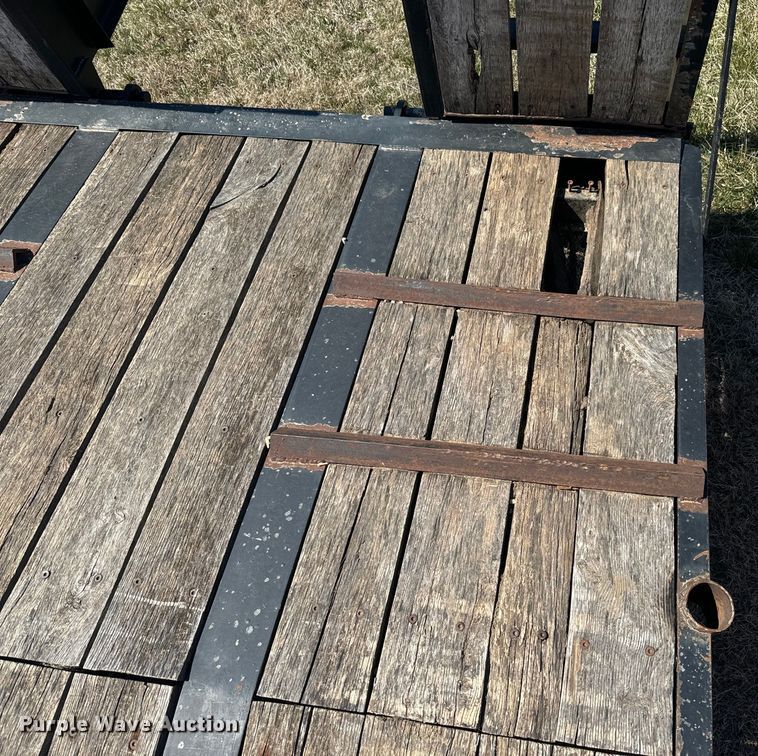 image for item EH5384 2012 Kaufman equipment trailer