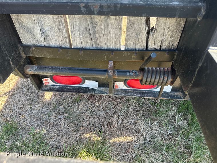 image for item EH5384 2012 Kaufman equipment trailer