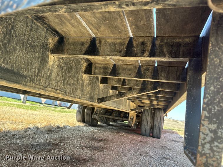 image for item EH5384 2012 Kaufman equipment trailer