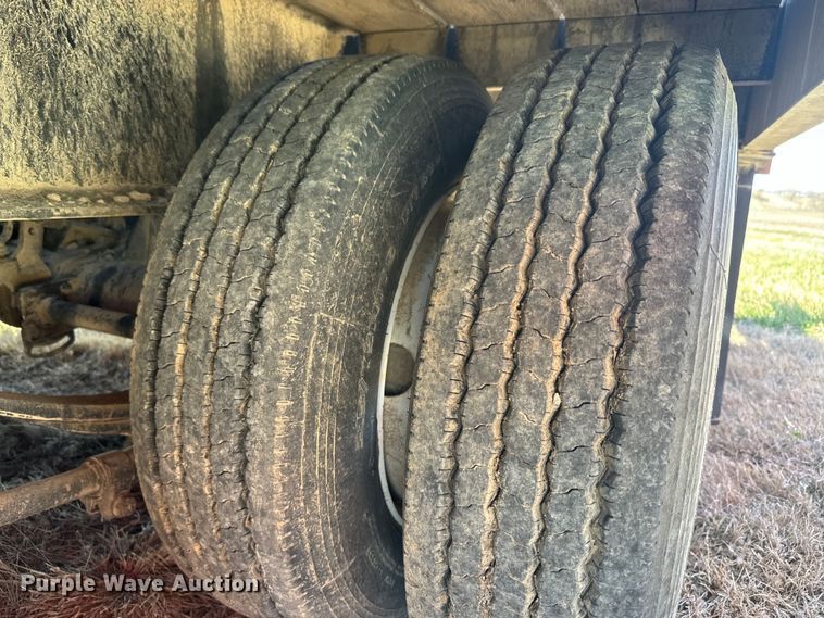 image for item EH5384 2012 Kaufman equipment trailer